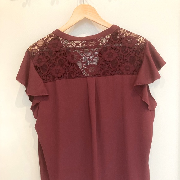 Burgundy flutter sleeve blouse with lace detail - Picture 4 of 16